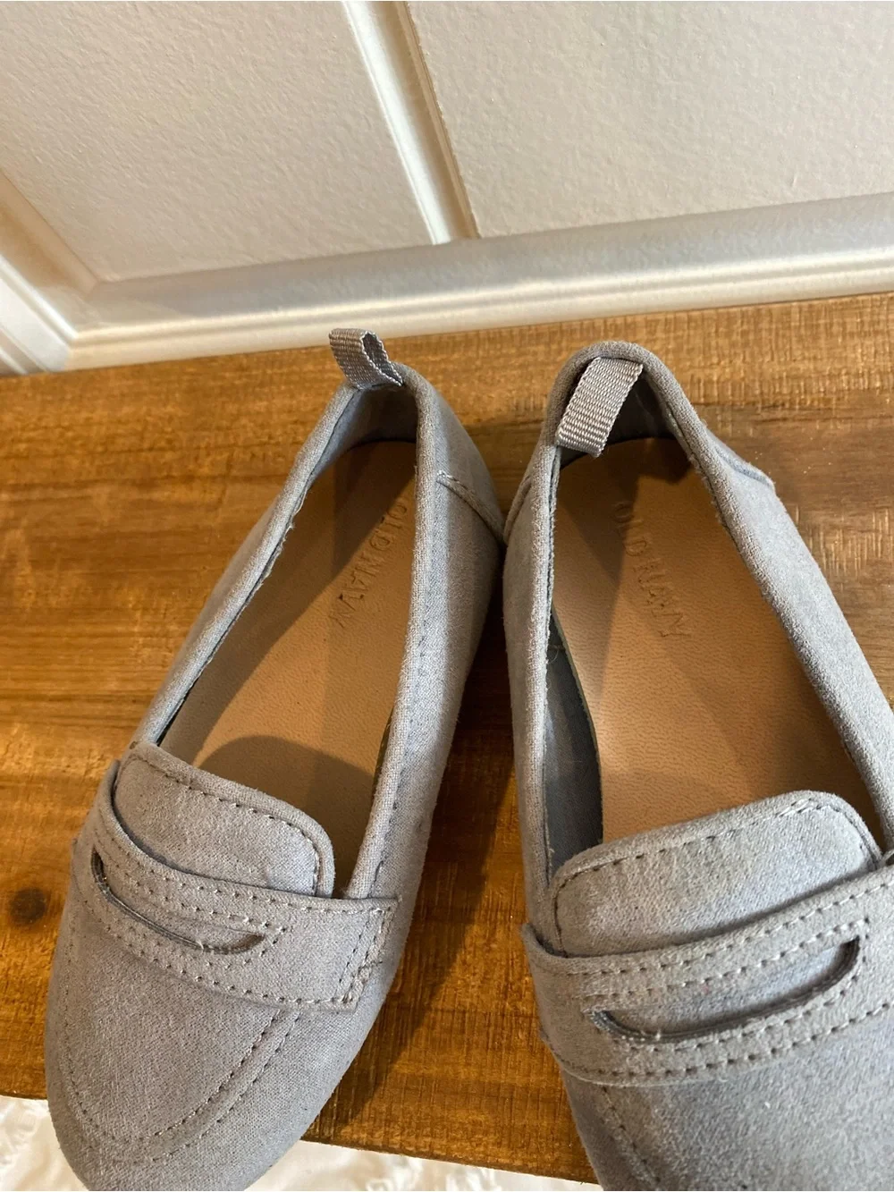 Old Navy Light Gray Suede-Look Kids Moccasins
